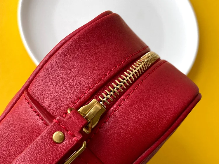 Y Lou Camera Bag In Quilted Leather - Image 3