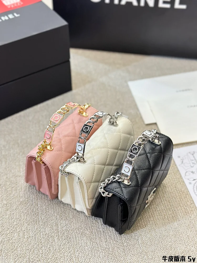 Cc new arrival handbag caviar leather size: 15 * 11cm - Image 13