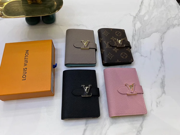 Louis Vertical CP Taurillon leather wallet size : 9*12*10 cm - Image 4