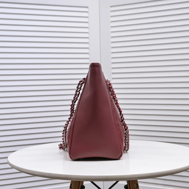 CC Soft Calfskin Shopping Bag Top Handle red/white - Image 5