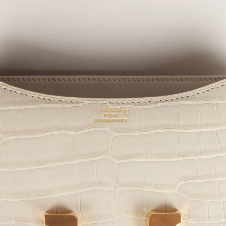 H Constance 18 Beton Matte Alligator Gold Hardware - Image 7