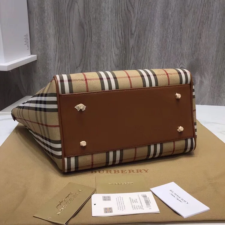 bb The Small Canter Horseferry Check Tote Brown For Women, Women??s Bags 11.6in/29.5cm - Image 8