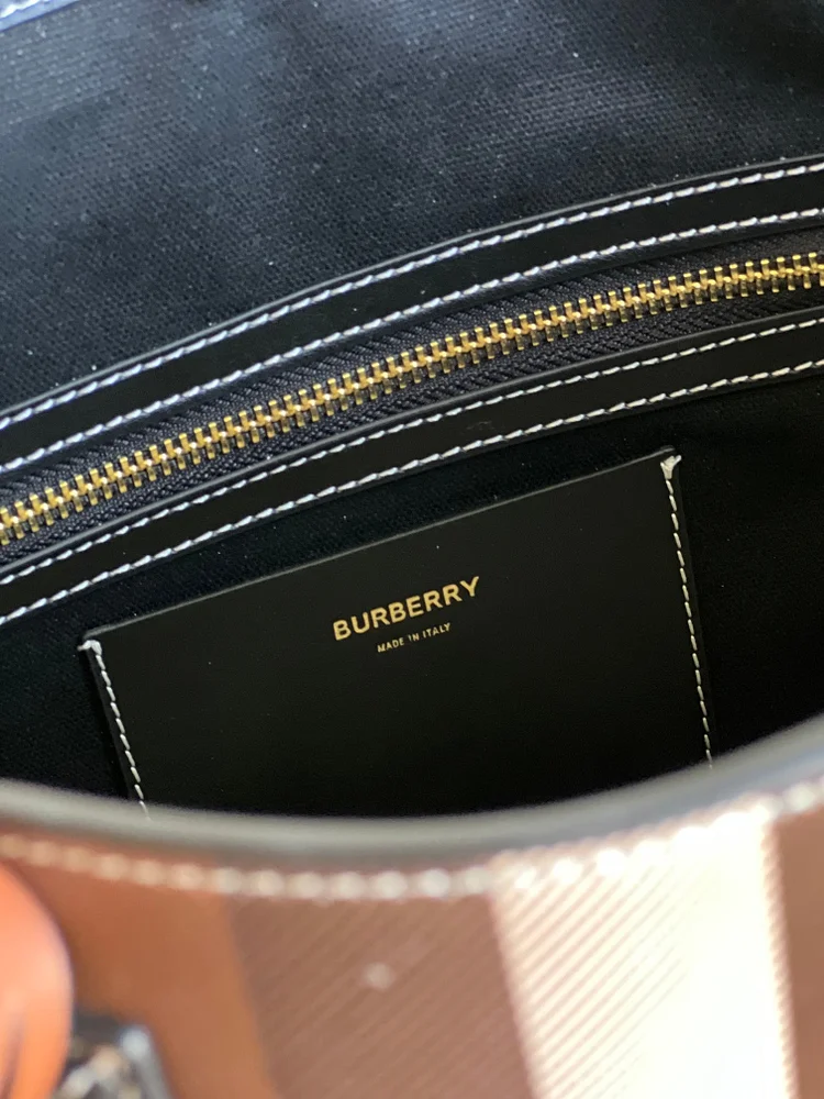 Bur Check And Leather Medium Tote Bag - Image 8