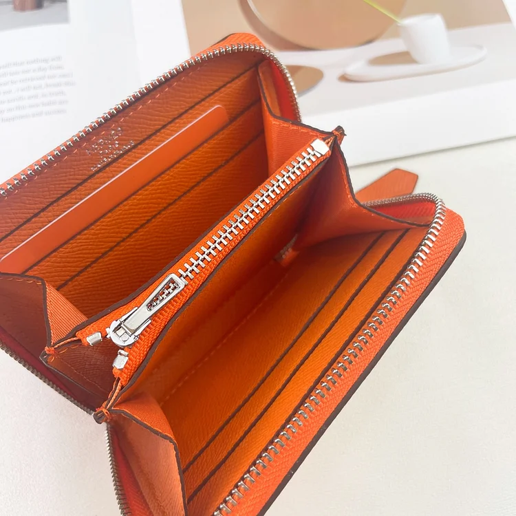 H Silk in Empson-Barenia leather wallets size : 9.5 x 11.5 cm - Image 7
