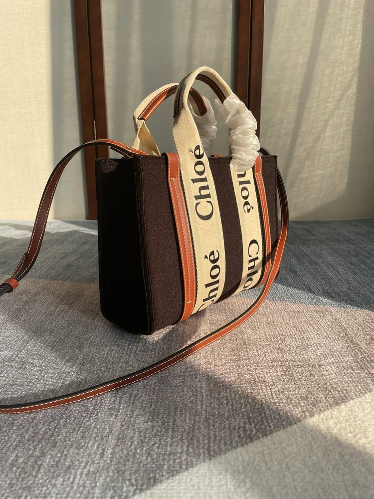 CH winter new styles Woody tote bag brown - Image 10