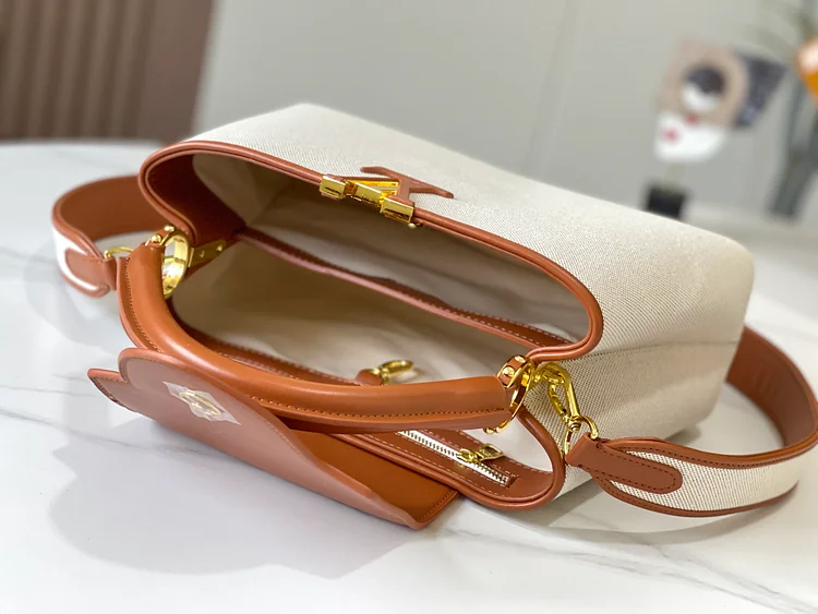 Louis Capucines new arrival bag 05 - Image 10