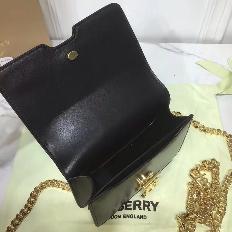 bb Tb Chain Belt Bag Black For Women, Women??s Bags 6.6in/17cm - Image 3