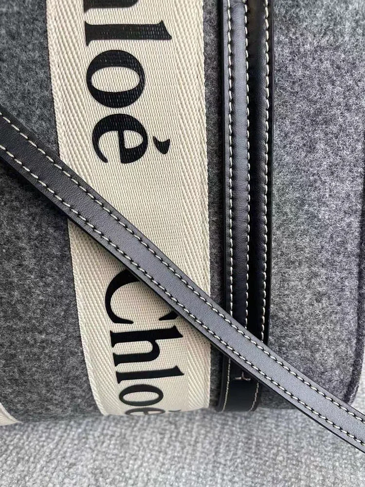 CH winter new styles Woody tote bag - Image 8