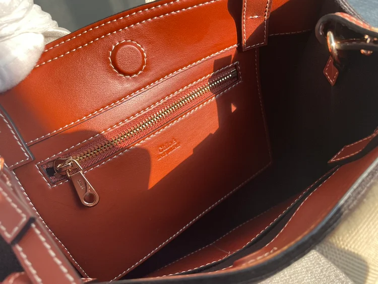 CH winter new styles Woody tote bag brown - Image 9