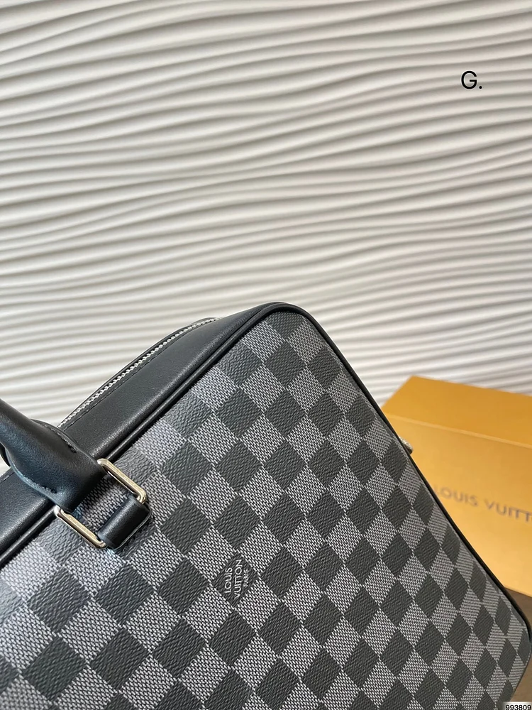 L men bag laptop size :39 28 cm - Image 6