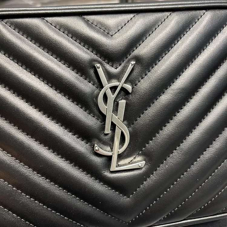 Y Lou Camera Bag Black With Silver Toned Hardware - Image 4