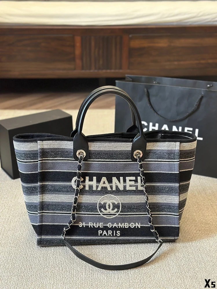 cc new arrival tote bag - Image 4