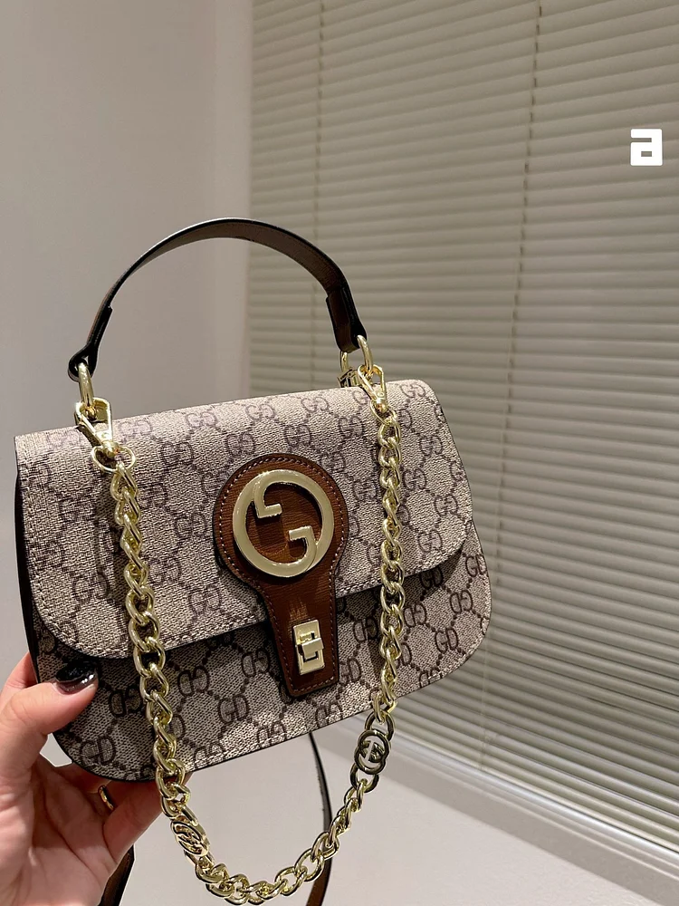 GC497 Gc Blondie top-handle Bag / 9??W x 6??H x 4.3??D - Image 4