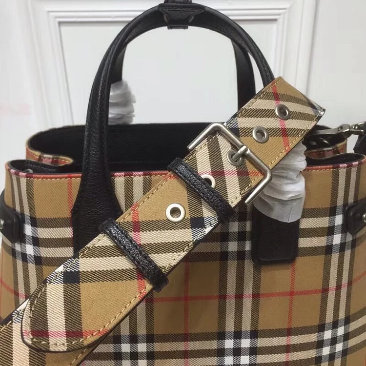 bb House Check Derby Medium Banner Purse Tote Black For Women, Women??s Bags 14in/35cm - Image 5