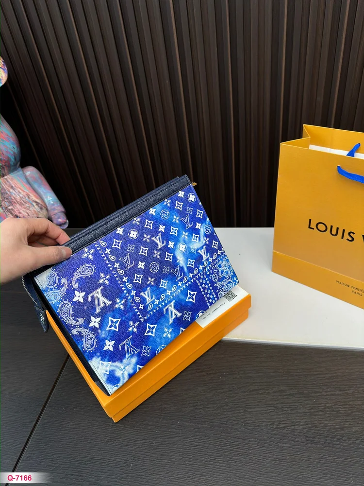Louis new arrival Toiletry Pouch bag size :26*20cm - Image 2