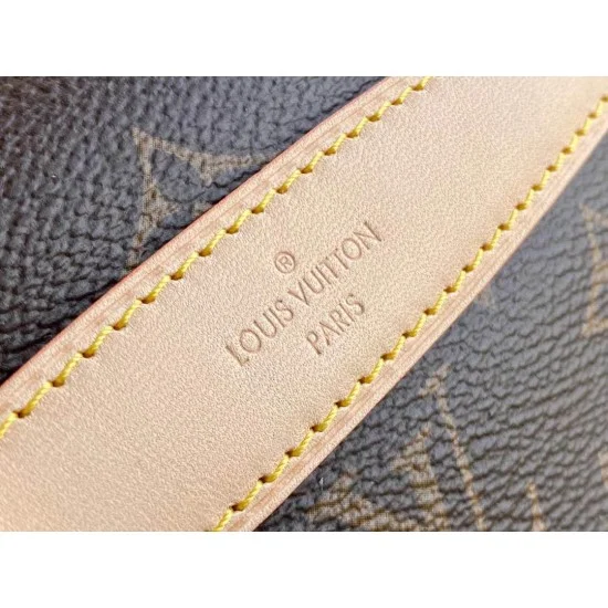 Louis belt bag Model: M43644 Size: 37.0 x 14.0 x 13.0 cm - Image 6