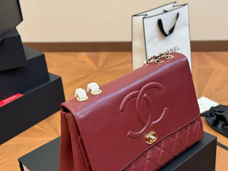 CC vintage jumbo red bag size : 34.23cm - Image 4