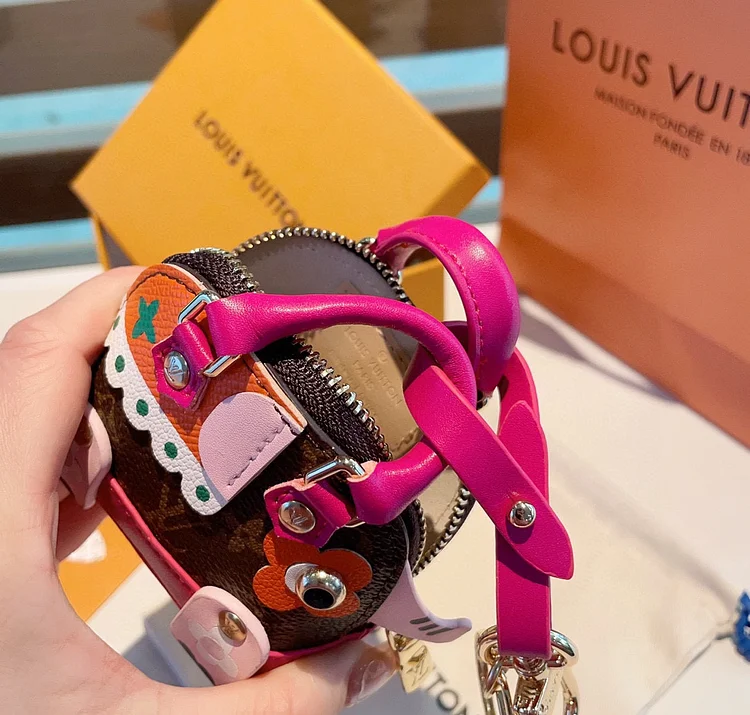 Louis new arrival mini earphone bag key bag, coin bag - Image 8