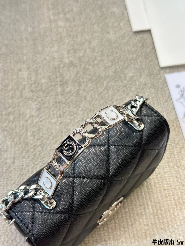 Cc new arrival handbag caviar leather size: 15 * 11cm - Image 7