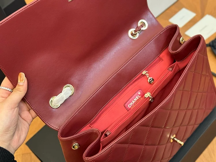 CC vintage jumbo red bag size : 34.23cm - Image 3