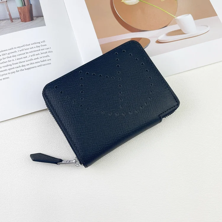 H Silk in Empson-Barenia leather wallets size : 9.5 x 11.5 cm - Image 9