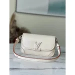 Model: M59457 Size: 24.5 x 15.5 x 9 cm