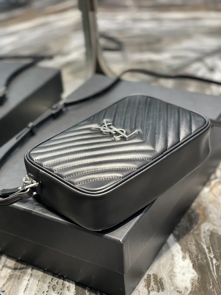 Y Lou Camera Bag Black With Silver Toned Hardware - Image 6