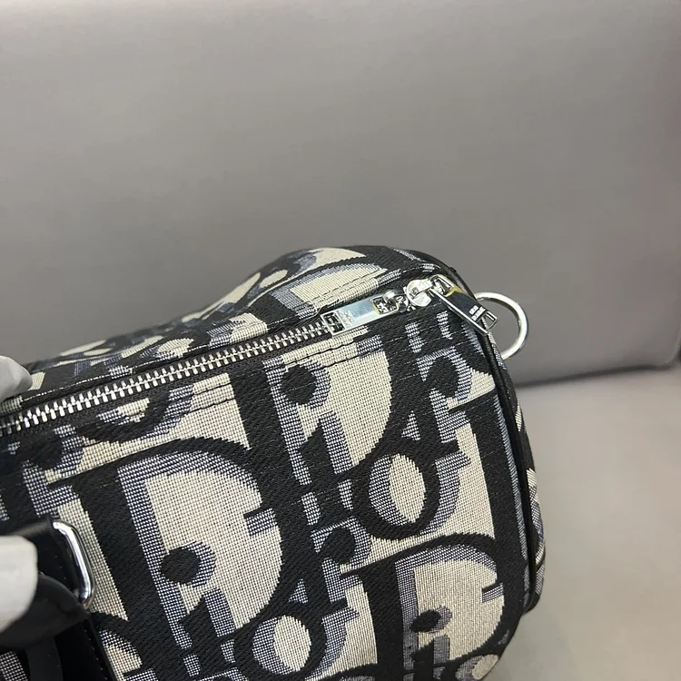 D new arrival traval bag size : 28 x 50 cm - Image 7