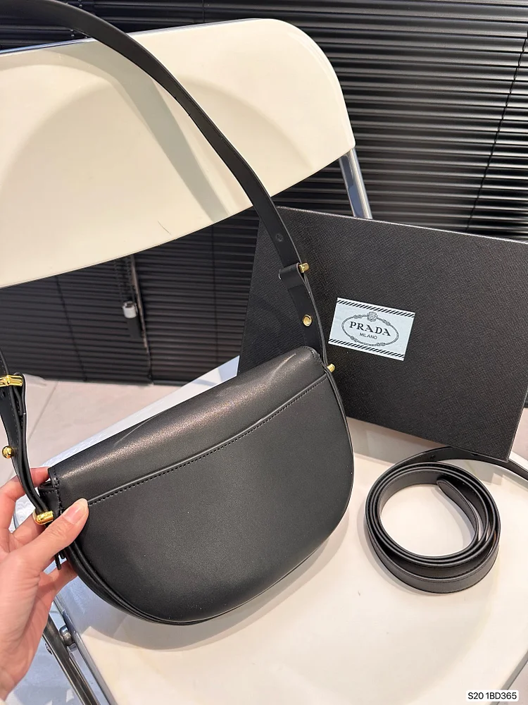 Pra new arrival bag size: 24 * 16 cm - Image 13
