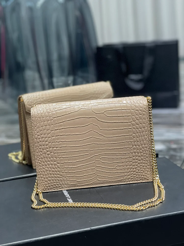 Y Cassandra Medium Chain Bag Dark Beige In Grain De Poudre Embossed - Image 6