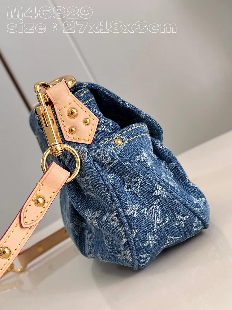 Louis Monogram Denim size : 27 x 18 x 3 cm - Image 7