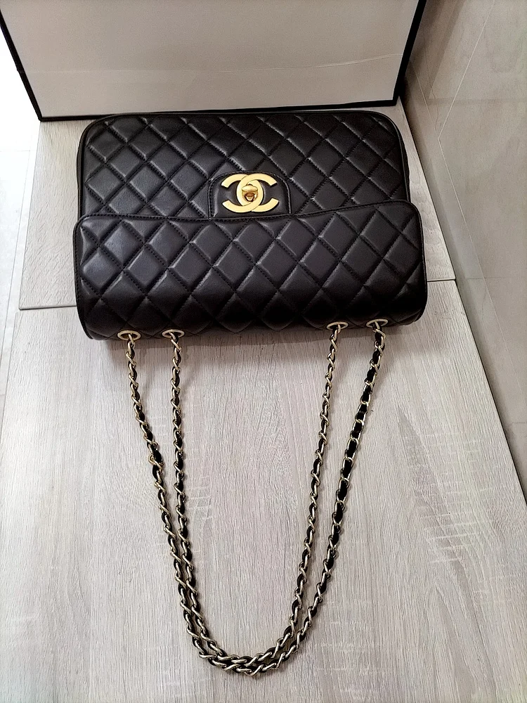 CC Classic Flap Bag size; 30*21*8cm - Image 2