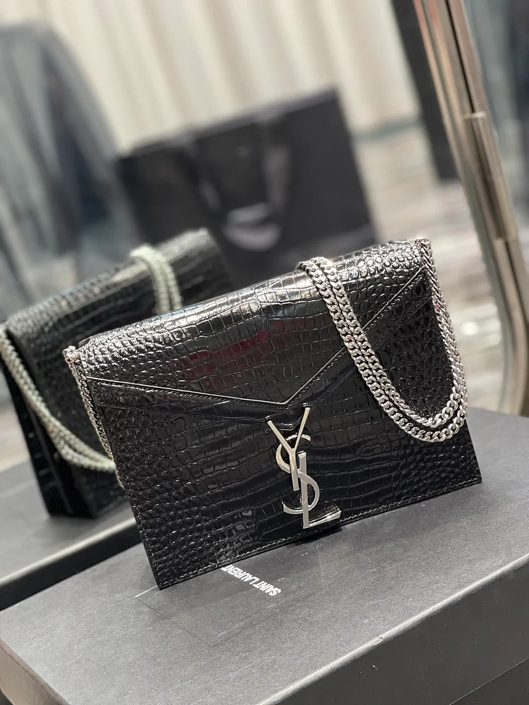 Y Cassandra Medium Chain Bag Black - Image 12