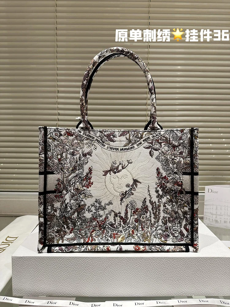 D book tote new arrival bag - Image 5