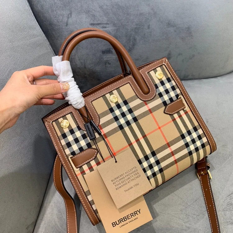 bb Mini Vintage Archive Beige For Women, Women??s Bags, Shoulder And Crossbody Bags 10.2in/ 26cm BUR 80246851 - Image 4