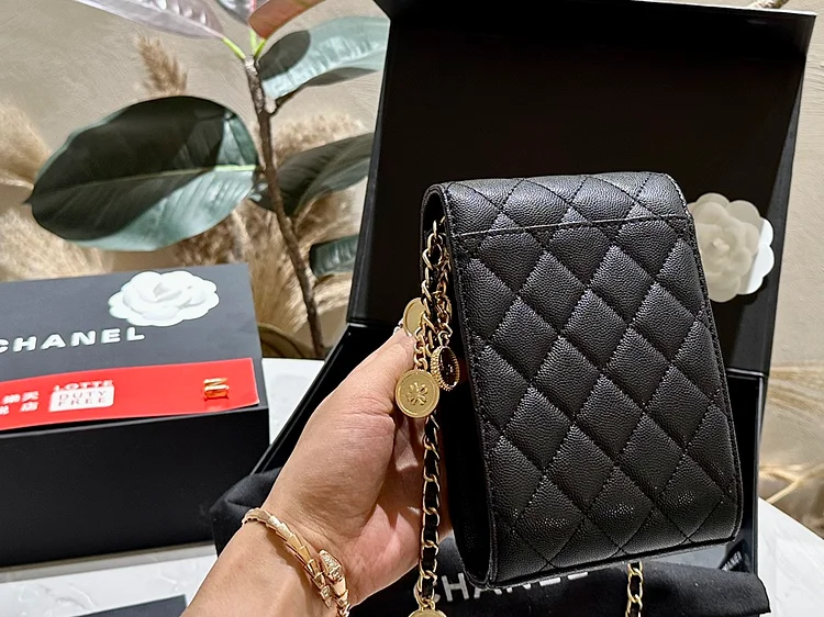 CC new arrival caviar leather phone bag size: 12*16 cm - Image 11
