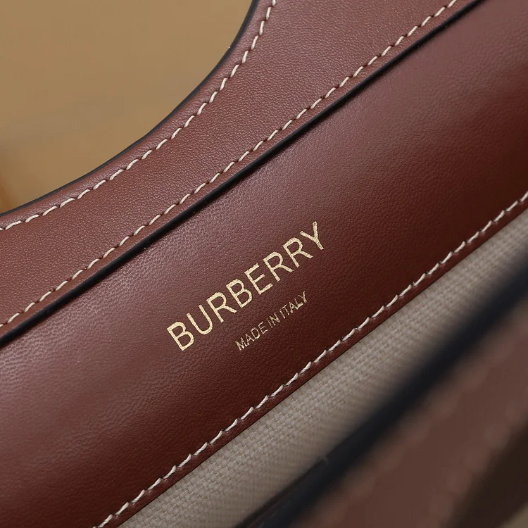 Bur Leather Medium Pocket Bag - Image 8