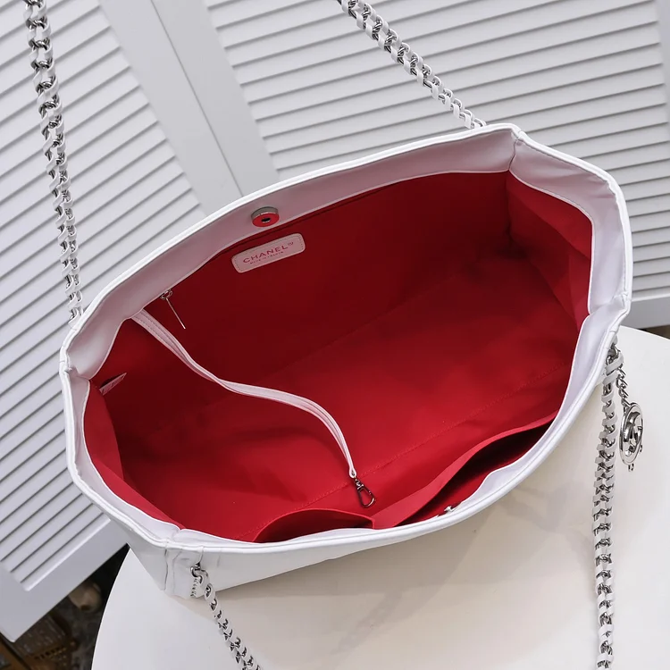 CC Soft Calfskin Shopping Bag Top Handle red/white - Image 7
