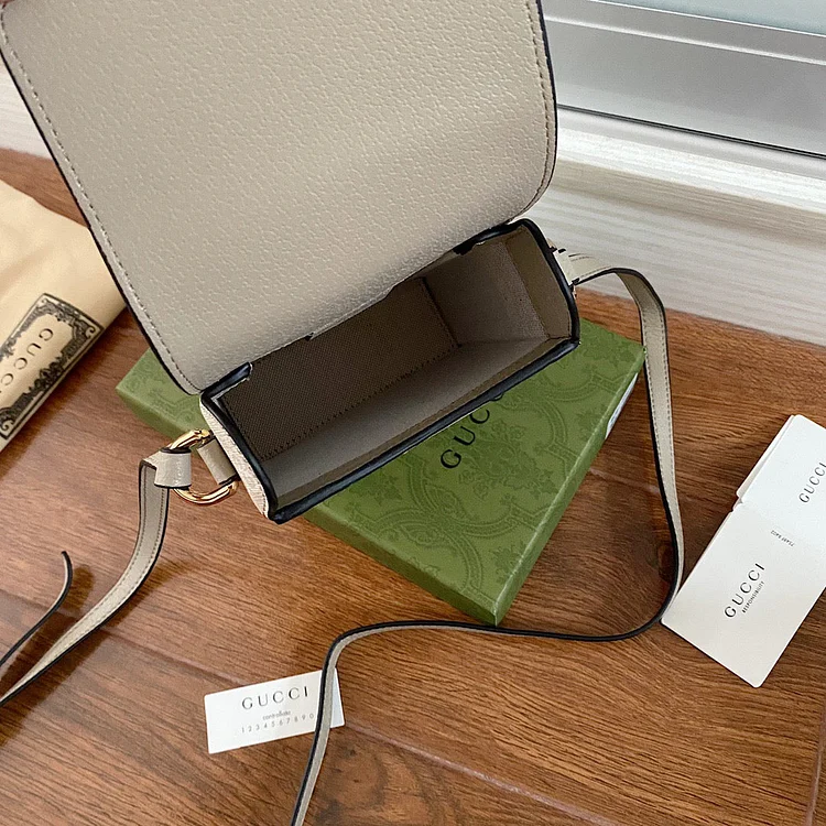 GC435 Horsebit 1955 mini bag / 4.5??W x 6.7??H x 1.6??D - Image 8
