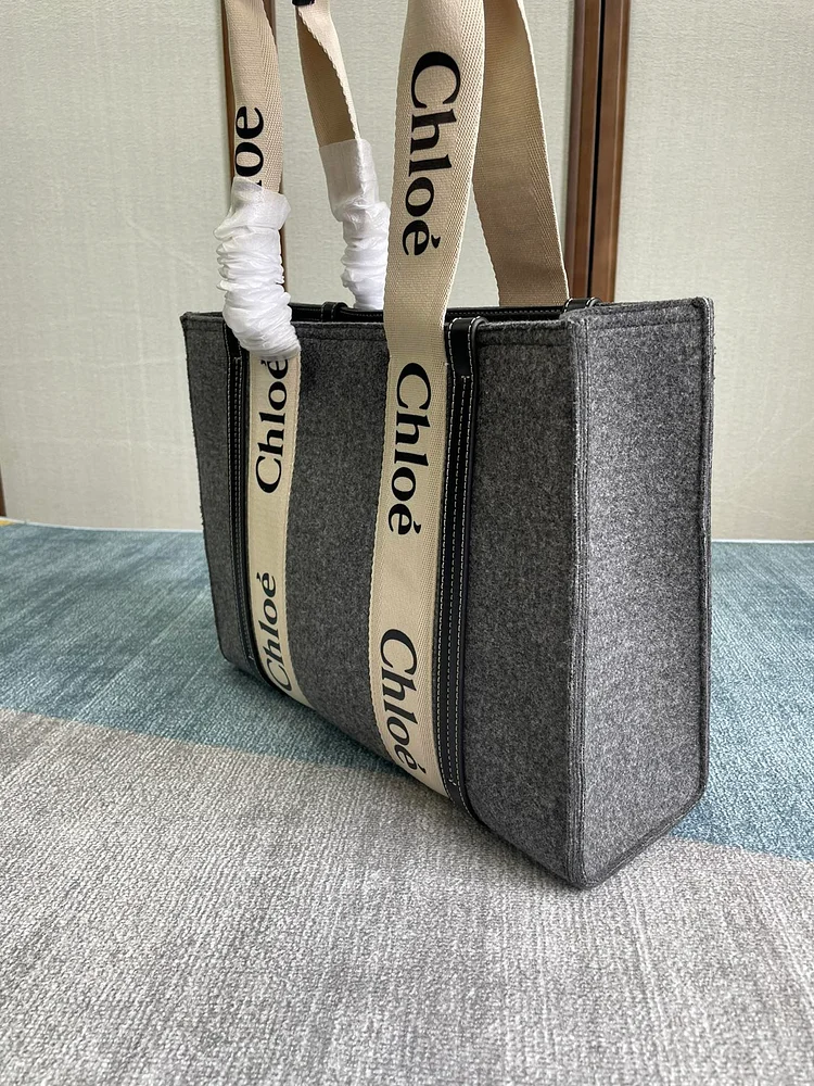 CH winter new styles Woody tote bag - Image 11