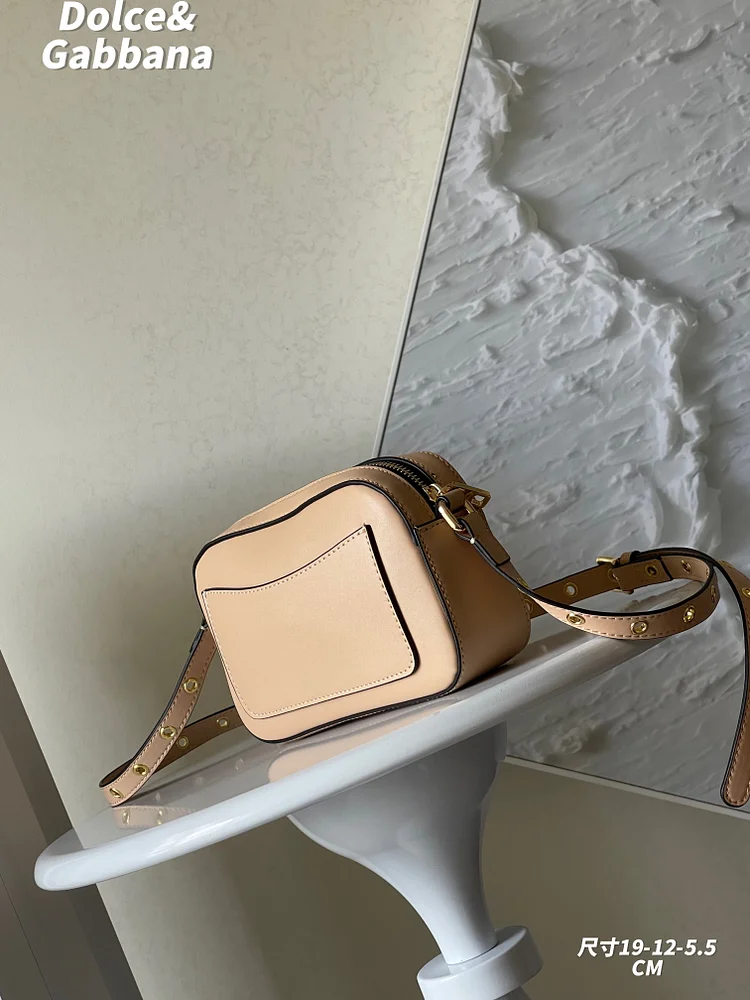 DG new arrival cross body bag size?9*12*5.5cm - Image 9