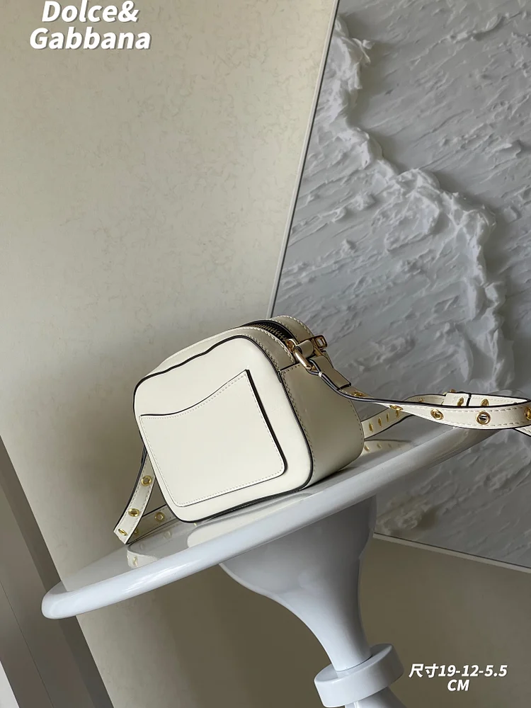 DG new arrival cross body bag size?9*12*5.5cm - Image 7