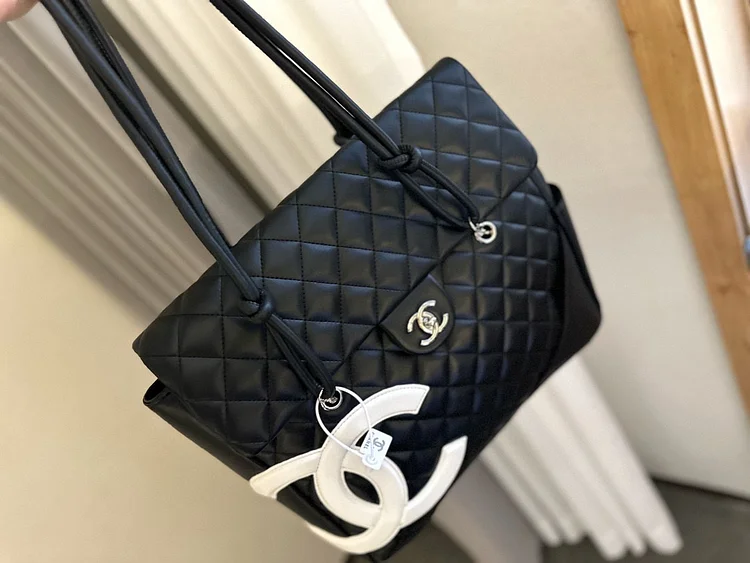 cc new arrival tote bag size: 36 * 30 cm - Image 6