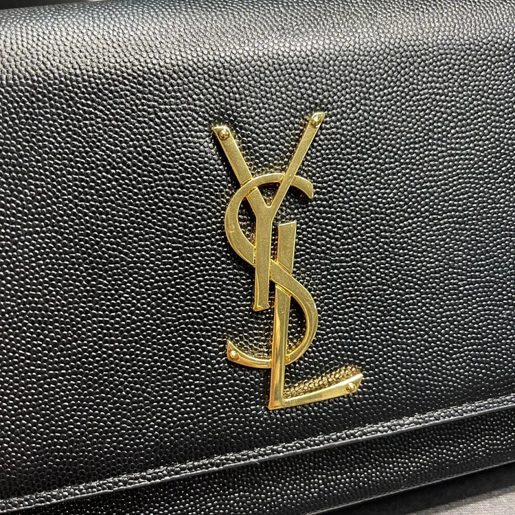 Y Kate Medium In Grain Poudre embossed Leather Bag 2 colours - Image 3