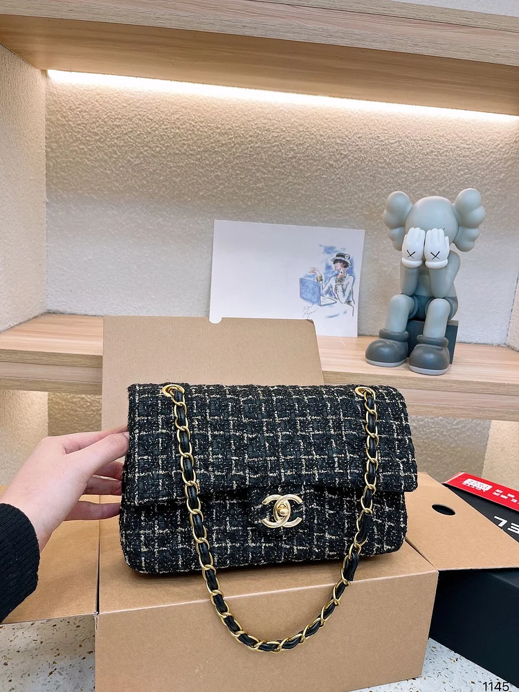cc new arrival cf bag size : 26 cm - Image 3