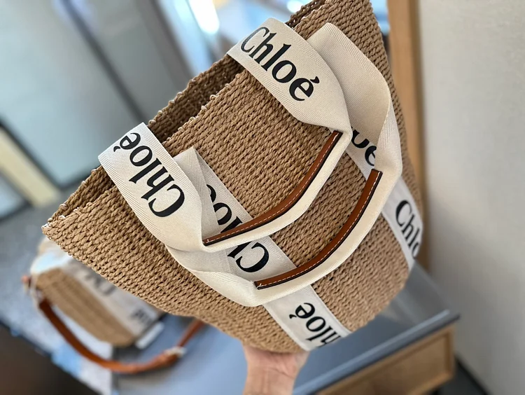 Ch new arrival bucket bag size: 28cm - Image 9