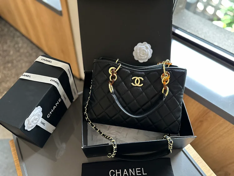 Cc new arrival vintage tote bag caviar leather size: 27cm - Image 12