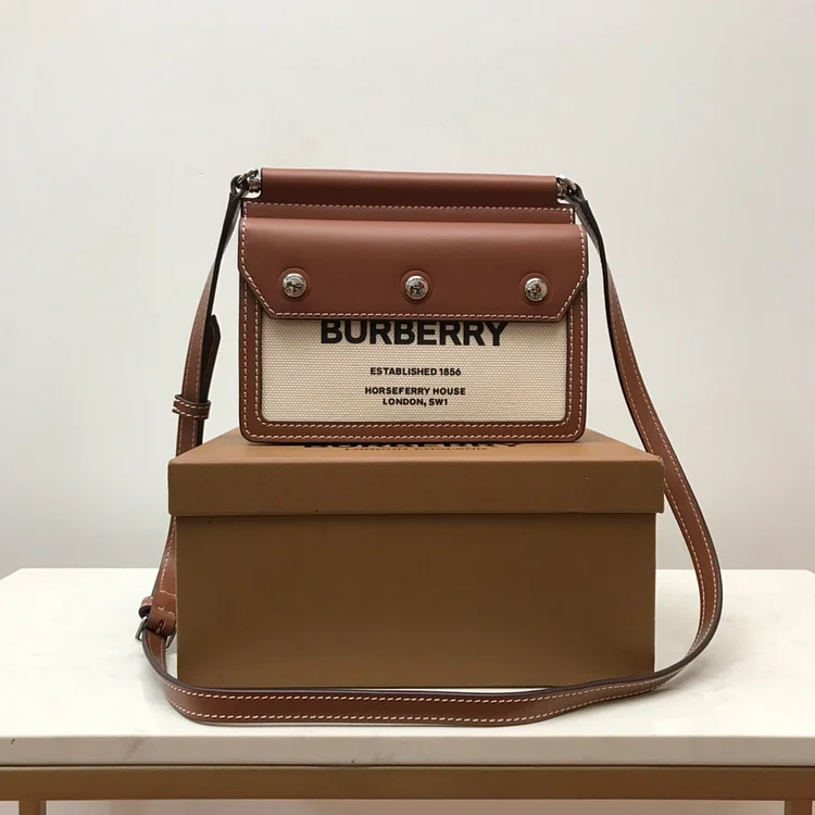 bb Mini Horseferry Print Title Bag With Pocket Detail Malt Brown For Women, Women??s Bags 7.5in/19cm 80146111 - Image 4