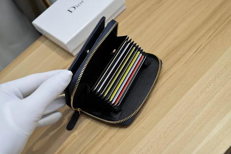 D wallet card holder - Image 6