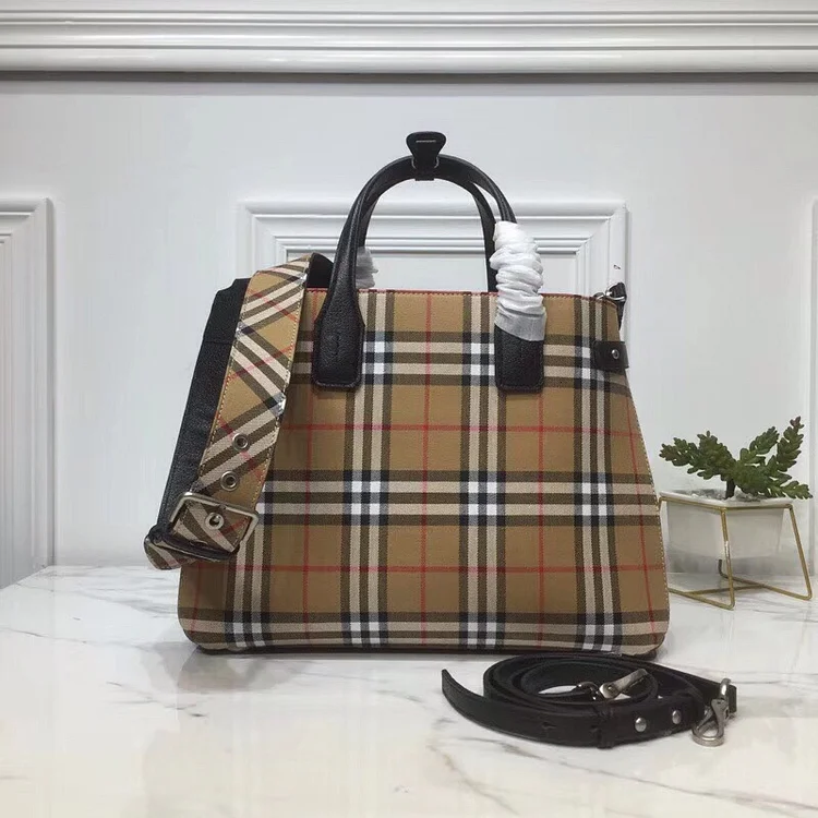 bb House Check Derby Medium Banner Purse Tote Black For Women, Women??s Bags 14in/35cm - Image 4